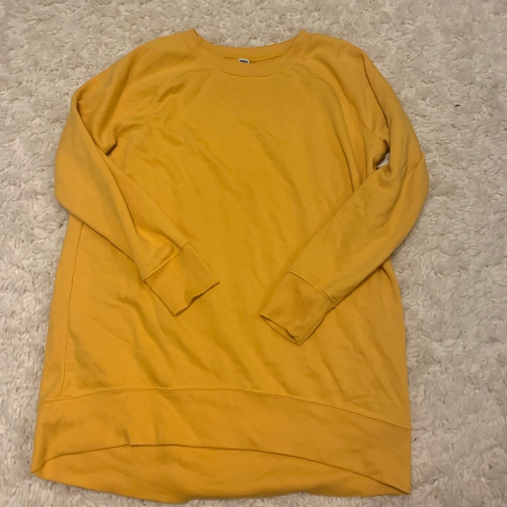 mustard sweatshirt